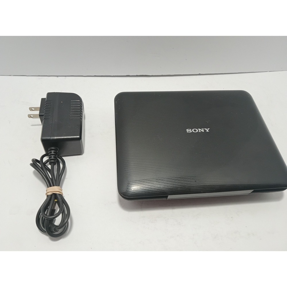 Sony DVP-FX780 7" Widescreen Portable CD/DVD Player Black - Tested & Working